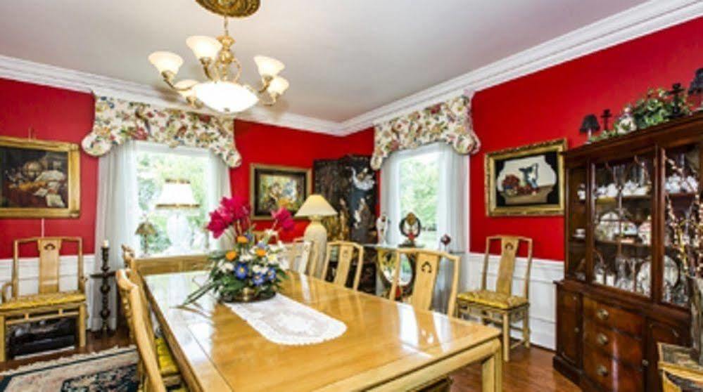 Matthews Manor Bed & Breakfast Eksteriør bilde